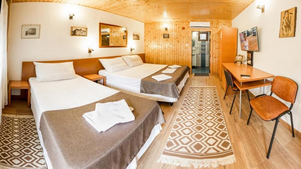 Pensiunea Casa Verde Bucuresti Εξωτερικό φωτογραφία