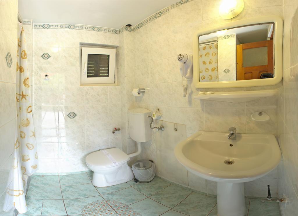Pensiunea Casa Verde Bucuresti Εξωτερικό φωτογραφία