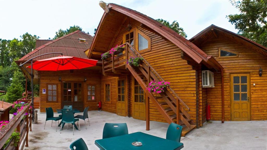 Pensiunea Casa Verde Bucuresti Εξωτερικό φωτογραφία